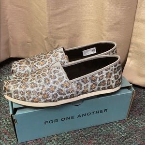 New Tom’s Silver Glitter Cheetah Classic